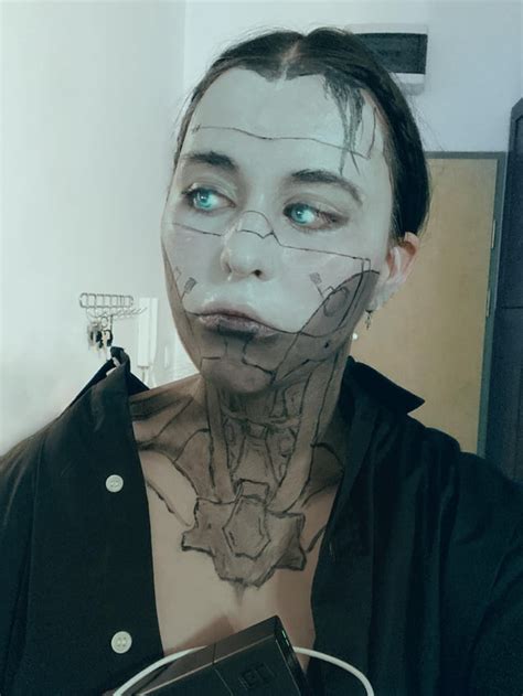 My Halloween costume (Connor DBH) : r/DetroitBecomeHuman