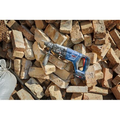 Bosch Bulldog 18-volt 1-1/8-in Sds-plus Variable Speed Cordless Rotary ...