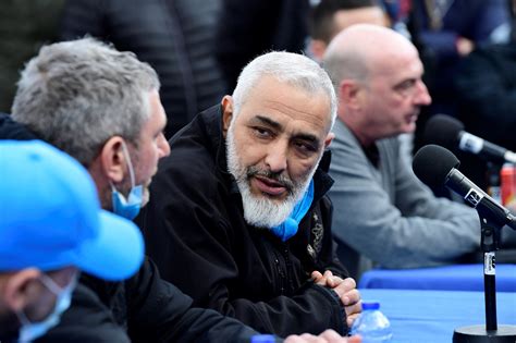 Olympique De Marseille Qui Est Rachid Zeroual Ce Supporter Qui Fait