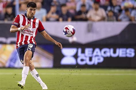 Liga Mx Chivas Busca Volver Al Buen Momento De La Mano De Erick