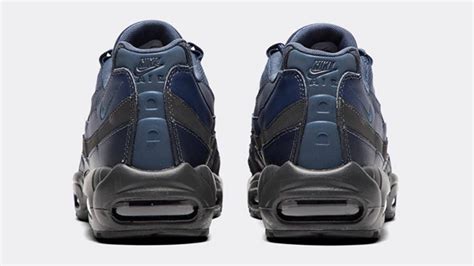 Giày Nike Air Max 95 Essential Squadron Blue Black 749766 400