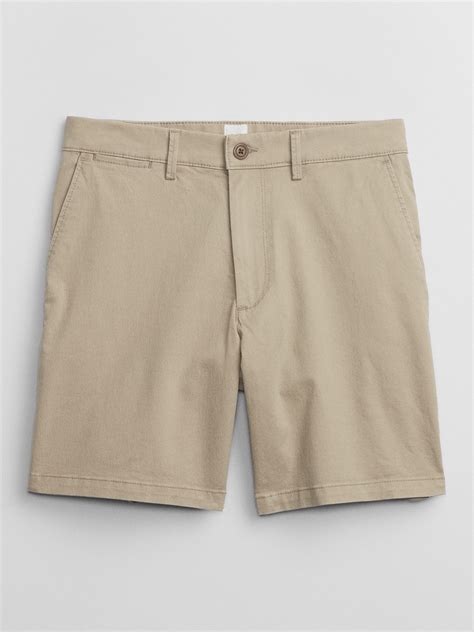 7 Essential Khaki Shorts With Washwell Gap Factory