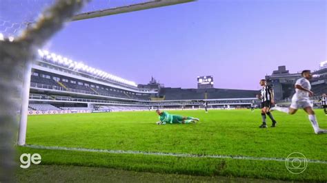 Vídeo Aos 35 min do 2º tempo gol de dentro da área de Marcos