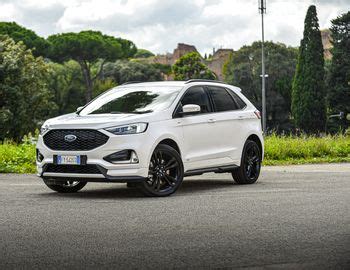 Ford Edge Cv Awd Vignale La Prova Su Strada Foto E Immagini