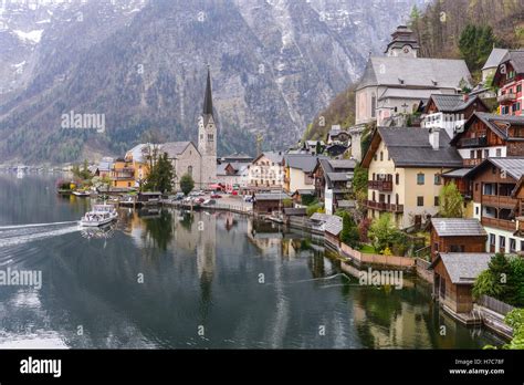 Lake Hallstatt, Hallstatt, Austria Stock Photo - Alamy