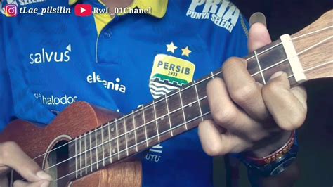 Spongebob Tutorial Grass Skirt Chase Versi Ukulele Senar 3 Youtube