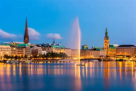 Hamburg Nordische Hafenstadt Mit Besonderem Charme