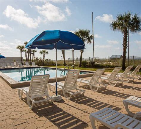 Breakers East Condos in Destin, Florida - Fun starts here!