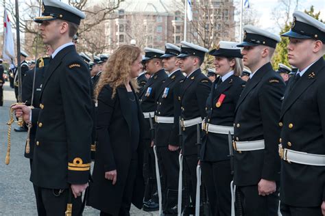 The Governor General Of Canada Julie Payette Visits Victoria Pacific Navy News