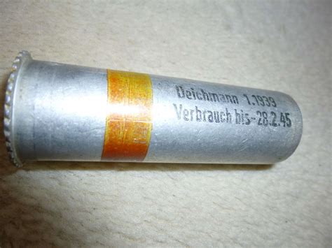 German Wehrmacht/Luftwaffe flare pistol cartridge red