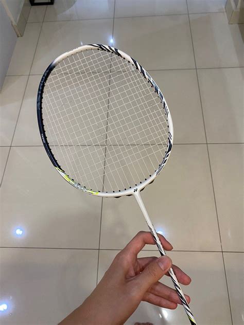 Yonex Astrox 99 Pro White Tiger 4UG5 Sports Equipment Sports Games