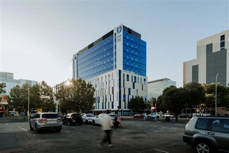 City & Urban Corridors - Ekistics