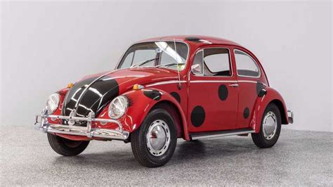 Forget The Love Bug Meet The Vw Lady Bug Beetle Motorious