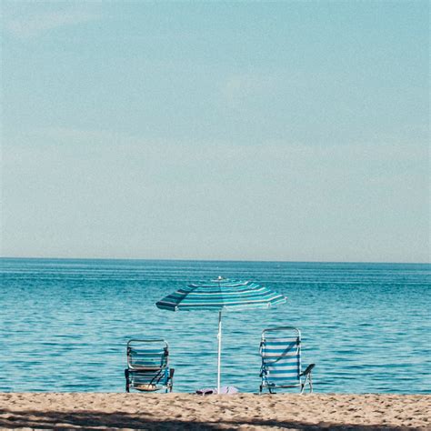 7 Beach Items You Could Rent Instead of Carrying with You | Vacation