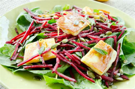 Grilled Halloumi Beetroot And Pumpkin Seed Salad With Zesty Dressing