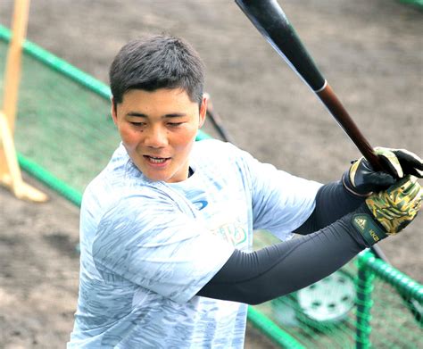 【日本ハム】右前腕の張りの清宮幸太郎の実戦出場は16日以降 スポーツ報知