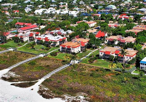 Sanibel Moorings Condos For Sale | Learn More!