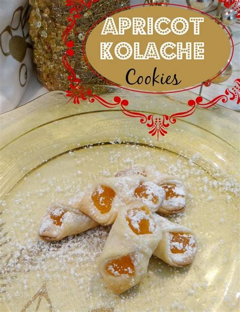 12 Days of Christmas Cookies: Apricot Kolache Recipe - This Mama Loves