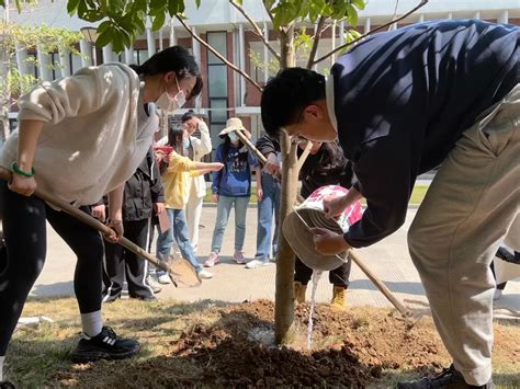 我校组织开展我为亚运种棵树义务植树活动 中国计量大学