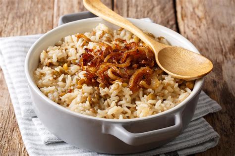 Arroz Con Lentejas Y Cebolla Caramelizada Plato Nico Y Nutritivo