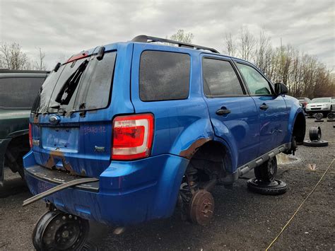 Ford Escape St Lazare Kenny U Pull