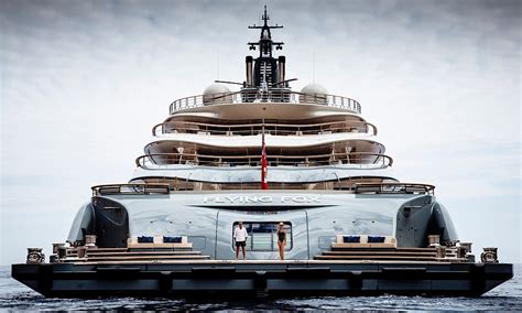 Ultra Luxe Bienvenue Bord Du Yacht Le Plus Cher Du Monde Vanity Fair