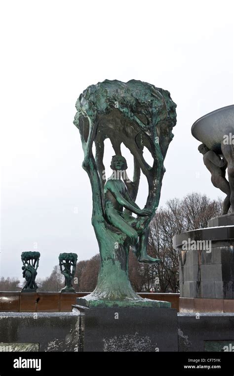 Vigeland Sculpture Park Stock Photo - Alamy