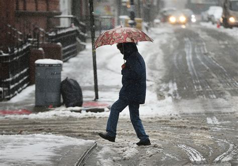 Nyc Weather As Much As 4 Inches Of Snow Now Expected New York City Ny Patch