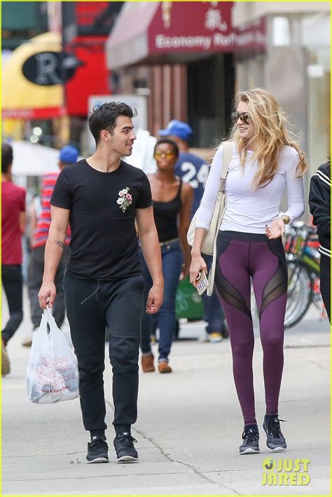 Gigi Hadid Joe Jonas Bring Their Romance To New York City Photo