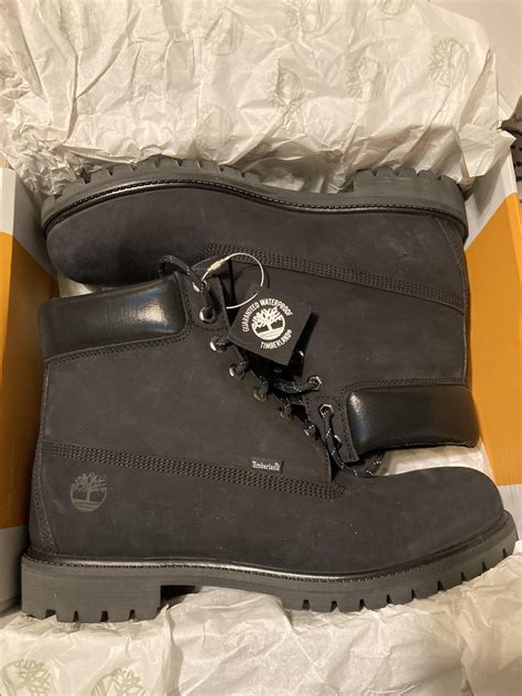 My first pair of Timbs 💜 : r/Boots