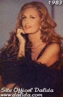 dalida en 1983 Cheveux image Dalida Les diamants sont éternels