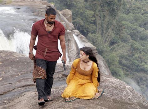 Raavanan Tamil Movie Stills Raavanan Vikram Aishwarya Rai Stills