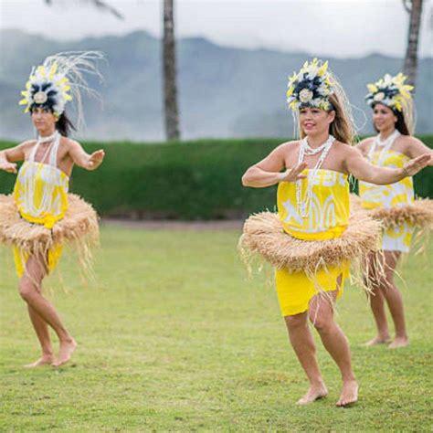 Hire Hawaiian Dancers In Singapore Bella Entertainment Agency Singapore