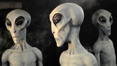 8 Juillet 1947 Un Extraterrestre Manque Son Atterrissage Près De Roswell