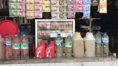 Harga Minyak Tanah Eceran Di Kaimana Rp 13 000 Per Liter Begini