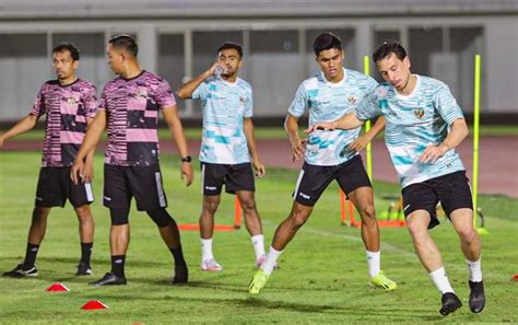 Jadwal Siaran Langsung Timnas Indonesia Vs Timnas Vietnam Malam Ini Di