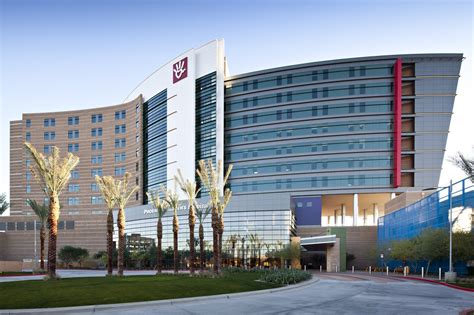 Gallery of Phoenix Children's Hospital / HKS Architects - 25