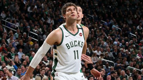 Can Milwaukee Bucks Centre Brook Lopez Win Defensive Player Of The Year Canada The