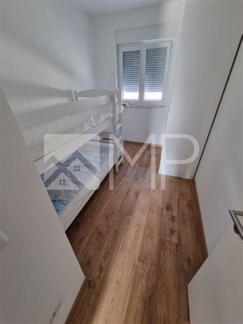 Pula Veli Vrh Penthouse S Tri Spava E Sobe Gara A Novogradnja