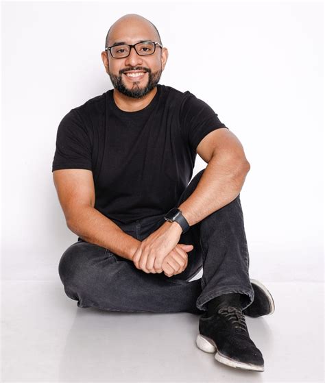 Dr. Julio Effio - Dr. Julio Effio