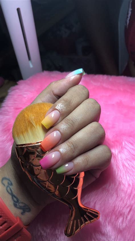 Pin De Clarissa Melissa Em Unhas Carnaval Unha Carnaval Unhas Carnaval