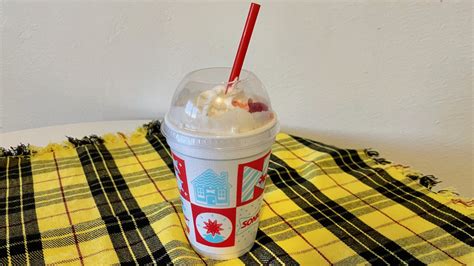 Sonics Peanut Butter Bacon Shake Review Its Pretty Good But Needs