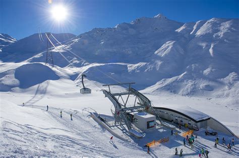 Ischgl • Ski Holiday • Reviews • Skiing