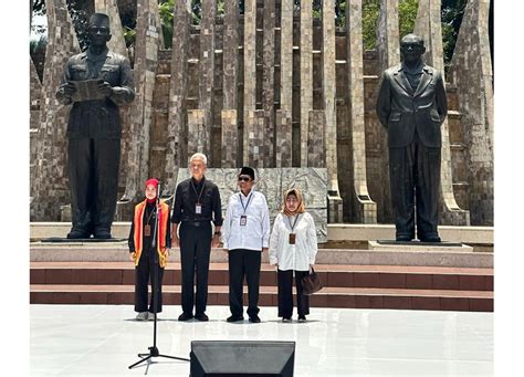 HT Yakin Ganjar Mahfud Mewujudkan Indonesia Emas