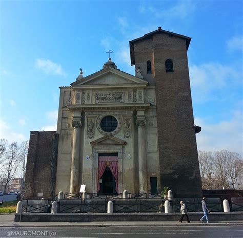 San Nicola In Carcere La Chiesa Dei Tre Templi Tv2000