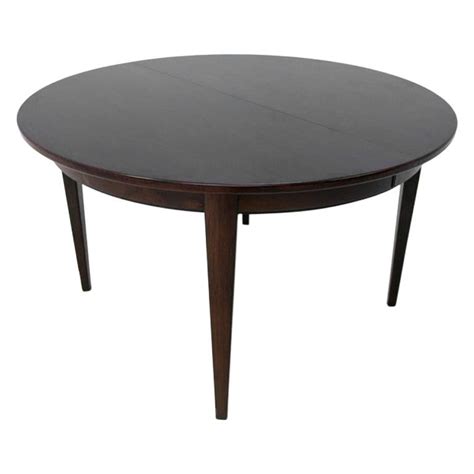 Danish Extendable Round Dining Table In Rosewood At 1stDibs