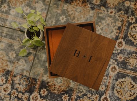 Preserving Wedding Photos: A Photographer's Guide