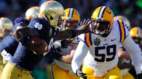 Notre Dame vs LSU In The Peach Bowl Projection From Lindy's - Sports ...