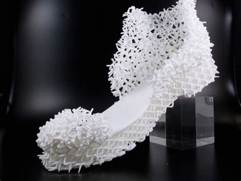 64 Strangest & Catchiest 3D Printed Shoes