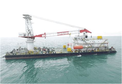 accommodation work crane barge  sale mantis marine